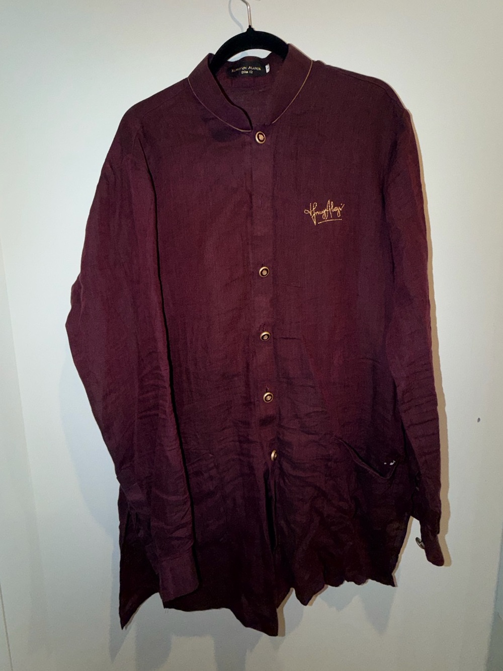 Humayun Alamgir Pakistani Outfit
